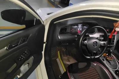 Volkswagen Lamando