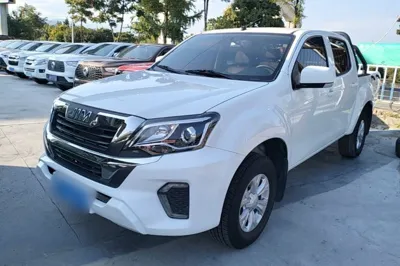 Isuzu JLM