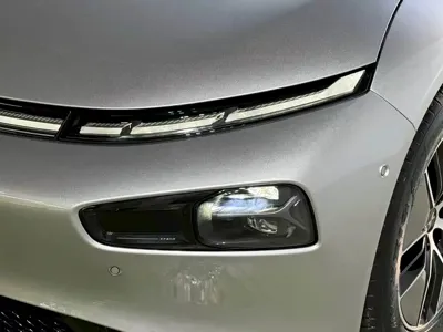 Xpeng P7