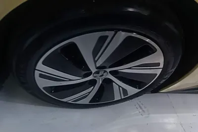 Nio ET5