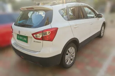 Suzuki S-Cross