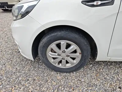 Kia K2