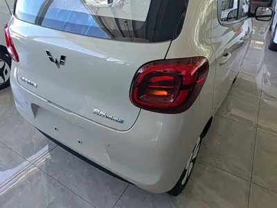 Wuling MINIEV