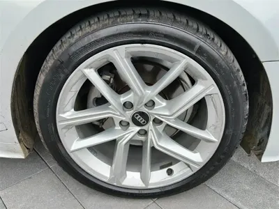 Audi A5 (Import)