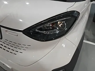 Baojun E100