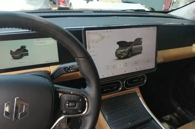Leapmotor C11