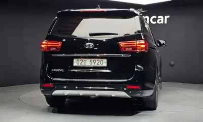 Kia Canival
