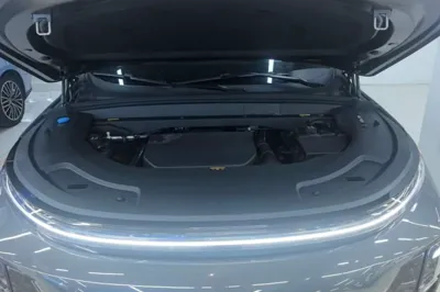 Li Auto L7