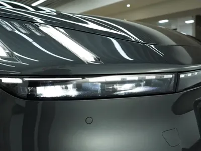 Lynk & Co Z10