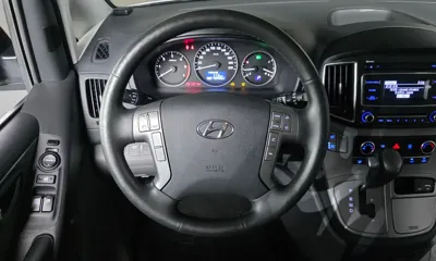 Hyundai Starex