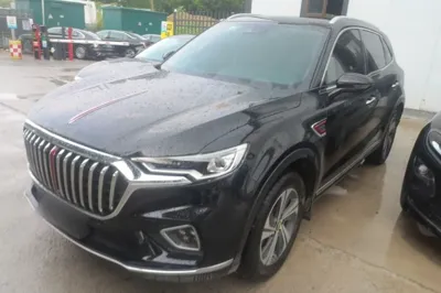 Hongqi HS5
