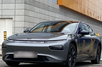 Xpeng P7