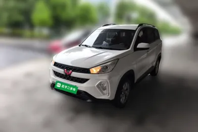 Wuling Hongguang S3