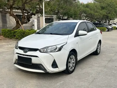 Toyota Yaris L