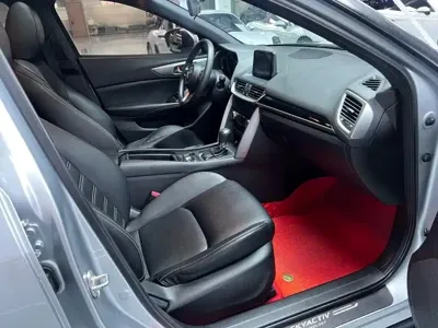 Mazda CX-4