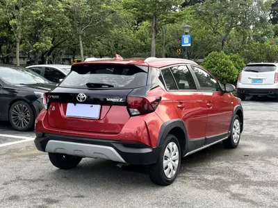 Toyota Yaris L