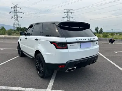 Land Rover Sport