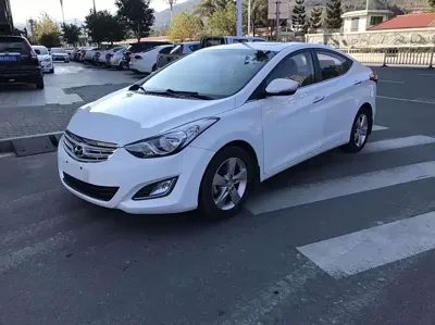 Hyundai Elantra Langdong