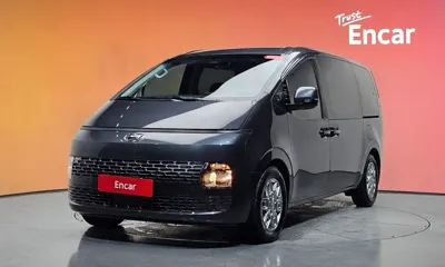 Hyundai Staria