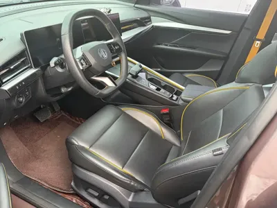 MG MG5 Scorpio