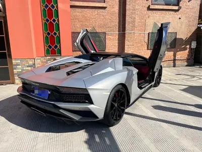 Lamborghini Aventador