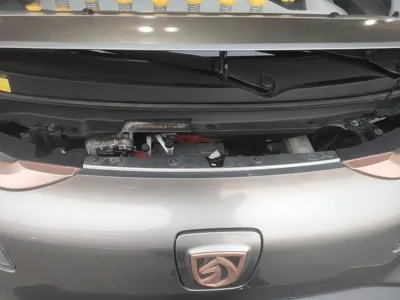 Baojun E200