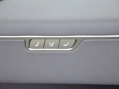 Nio ES8