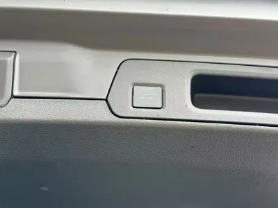 Nio ES8