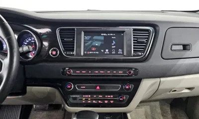 Kia Canival