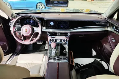 Hongqi H9