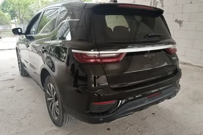 Geely Auto Vision X6