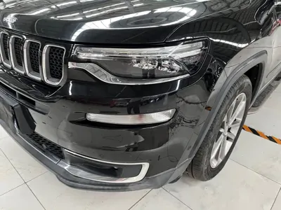 Jeep Grand Commander
