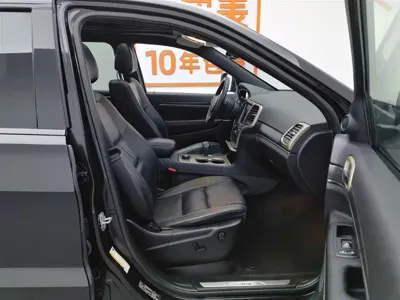 Jeep Grand Cherokee (Import)