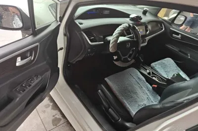 Honda Jade