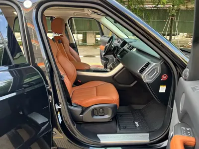 Land Rover Sport