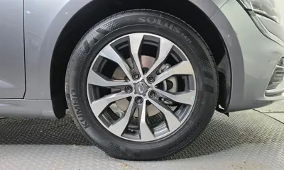 Renault-KoreaSamsung SM6