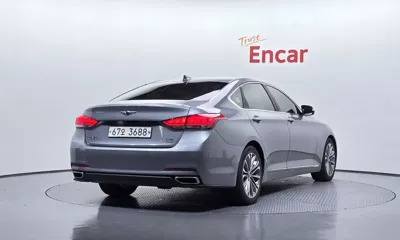 Hyundai Genesis