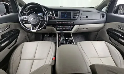 Kia Canival