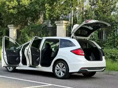 Honda Jade