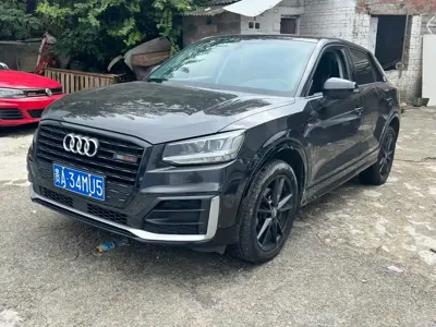 Audi Q2L