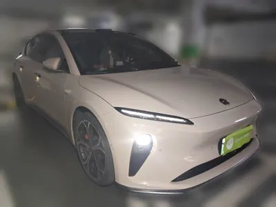 Nio ET5