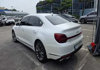 Kia K9