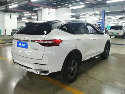 Haval F7