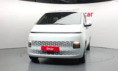 Hyundai Staria