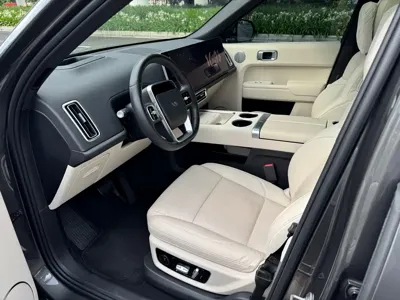 Li Auto Li L8