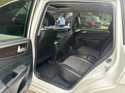 Honda Jade