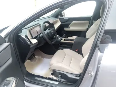 Volvo 沃尔沃XC70插电式混动