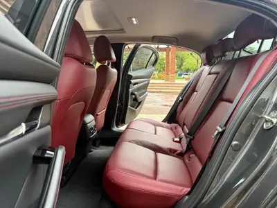 Mazda 3 Axela