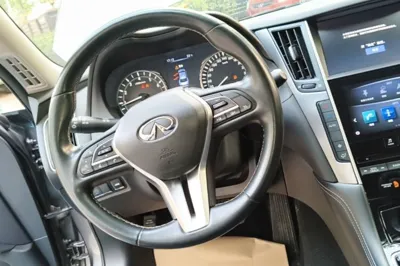 Infiniti Q50L