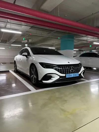 Mercedes-Benz EQE